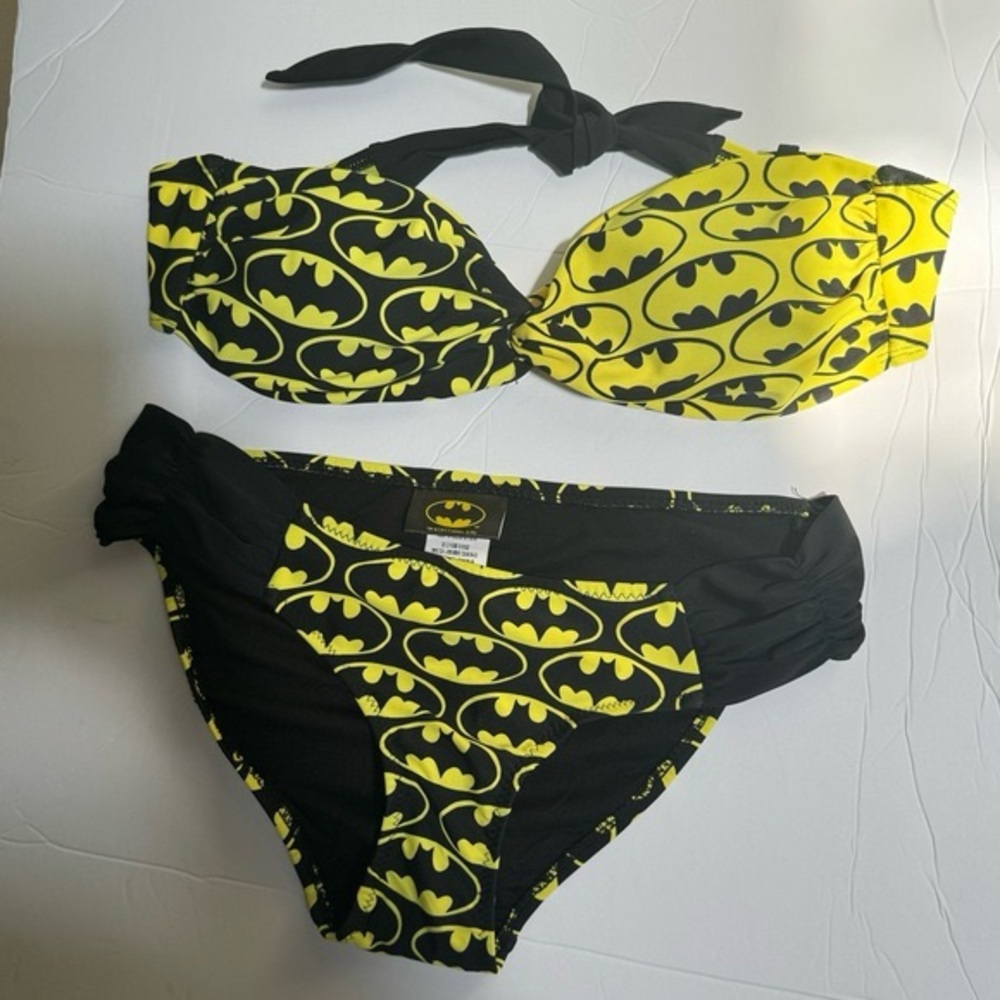 DC Comics NEW Batman Print Bikini SwimSuit Bandeau Top Bottoms Beach Stretch